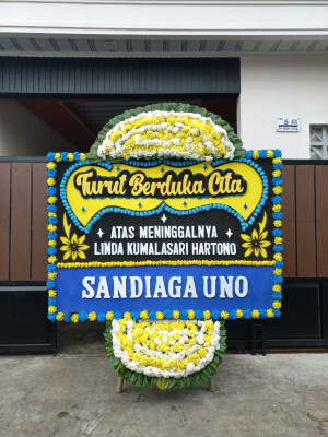 Papan Bunga Duka di Karya Murni